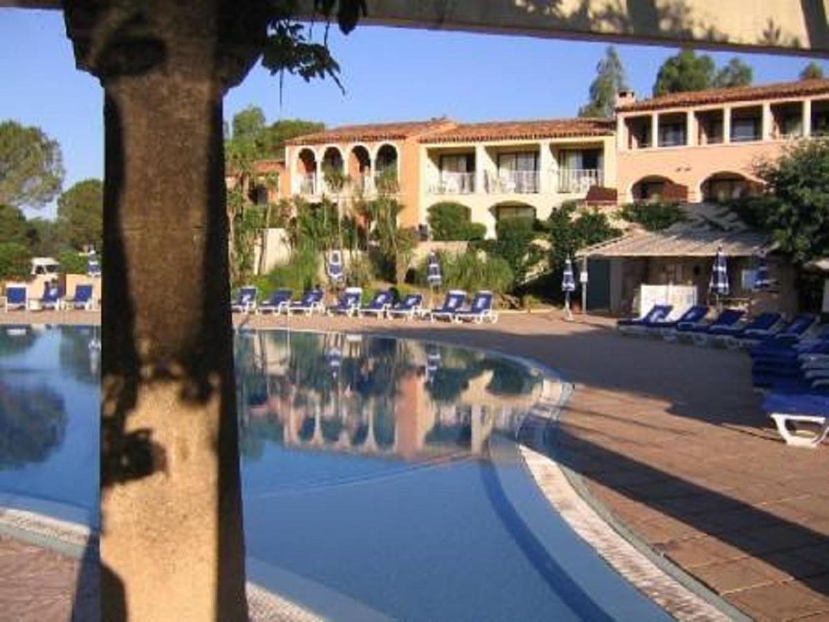 Chez Adriana Studio Vue Mer Avec Piscine Grimaud Exterior foto